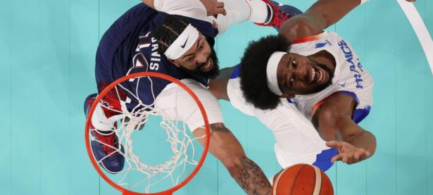 B体育官方-包含法国劲旅抵达国际赛场备战重要战役的词条