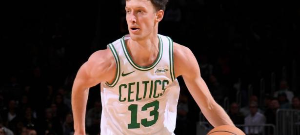 B体育电竞-凯尔特人新星表现稳定，球队前景看好的简单介绍