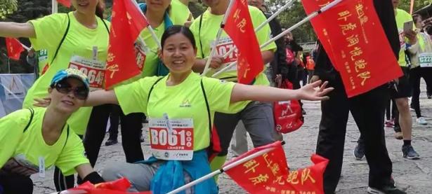 B体育活动-包含江西红队全队士气高涨，全力拼搏战斗的词条