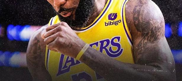 B体育竞技-包含勇士再战湖人，库兹马力挺全场将比赛引向胜利的词条