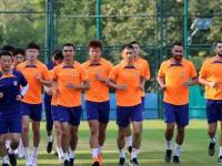 B体育网站-中超新赛季开幕，球队信心暴增备战的简单介绍