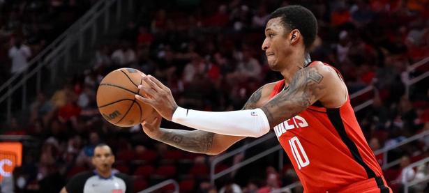 B体育官网app-关于精彩比赛掀开神秘面纱，锋线球员表现抢眼的信息