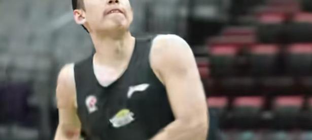 B体育app下载-CBA球员齐聚训练场，奋力备战新赛季的简单介绍