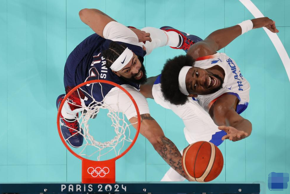 包含法国劲旅抵达国际赛场备战重要战役的词条 包含法国劲旅抵达国际赛场备战重要战役的词条