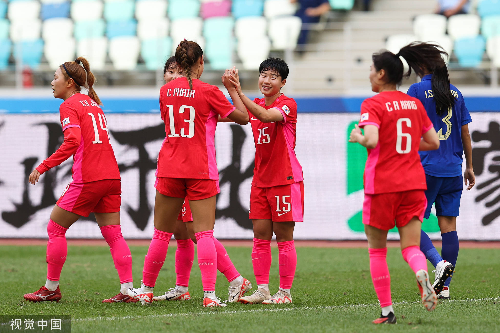 韩国女足表现出色,连胜晋级 韩国女足表现出色,连胜晋级