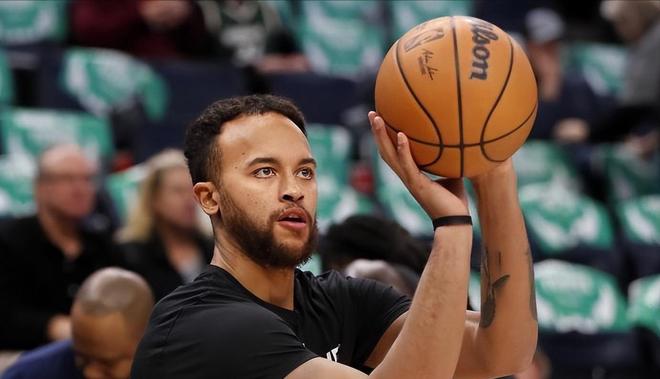 关于顶级新秀签下重磅合同，打破转会记录的信息