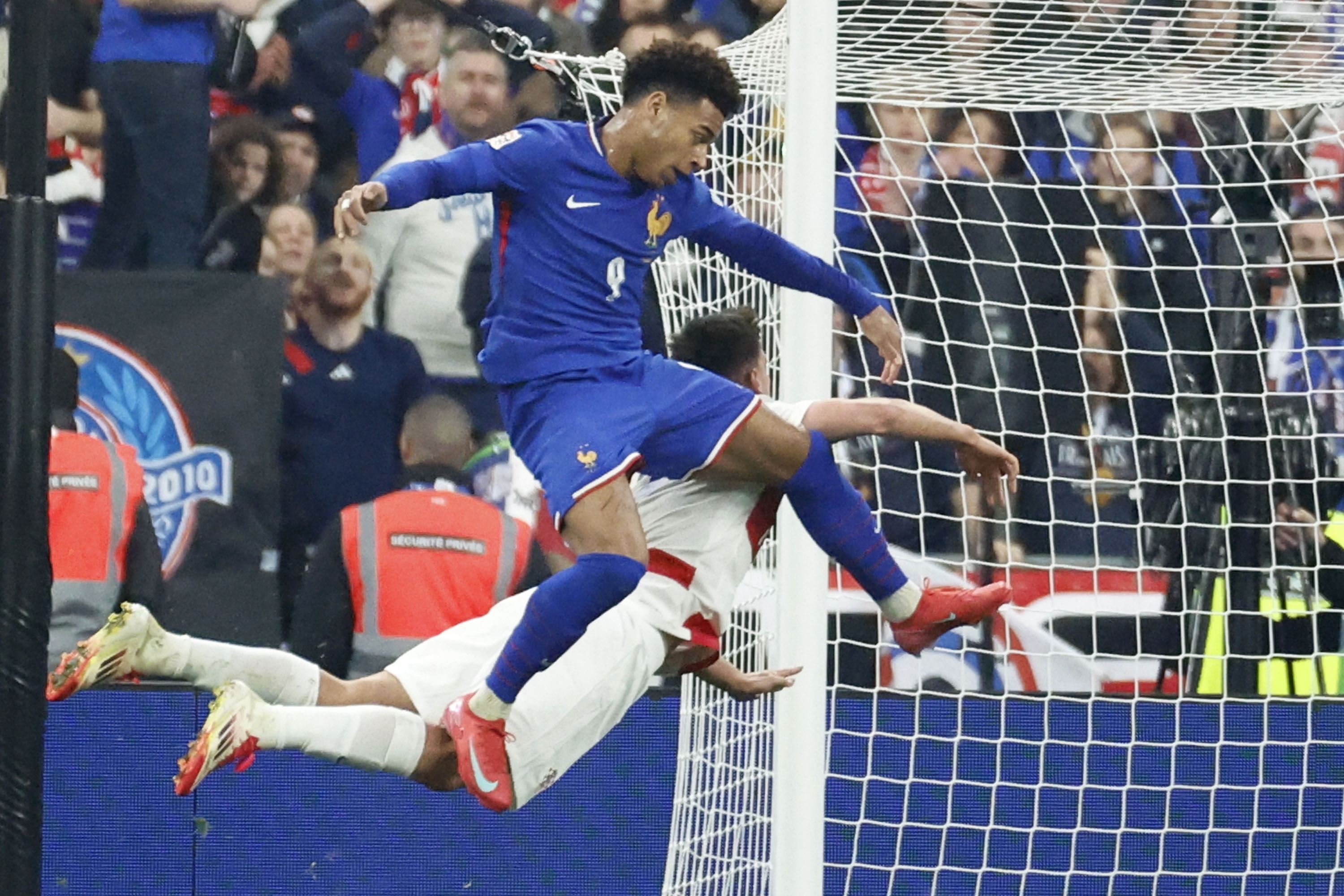 法国足球联赛迎来新赛季挑战 法国足球联赛迎来新赛季挑战