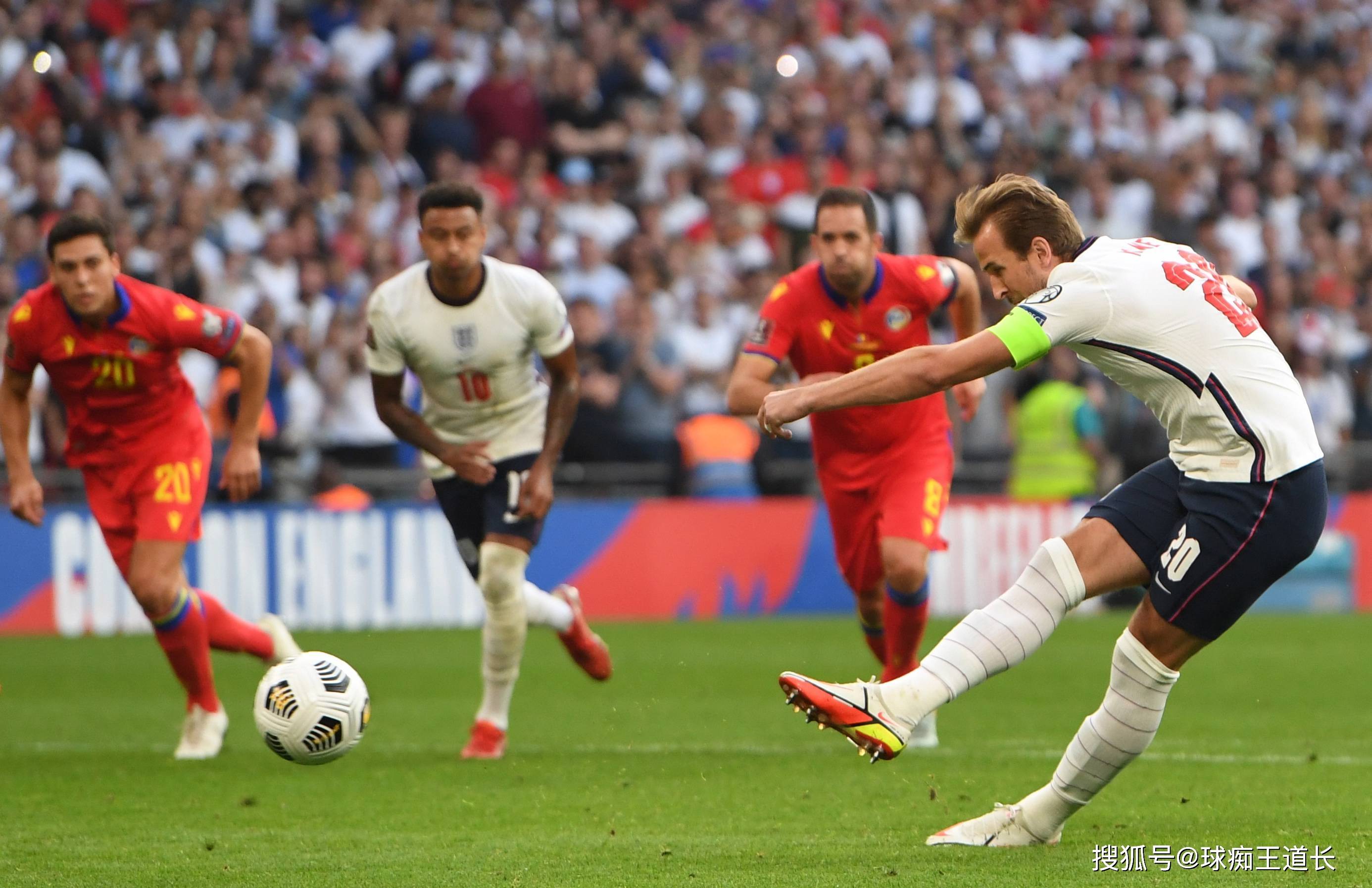 关于抢眼赛事：欧洲杯季后赛精彩纷呈的信息