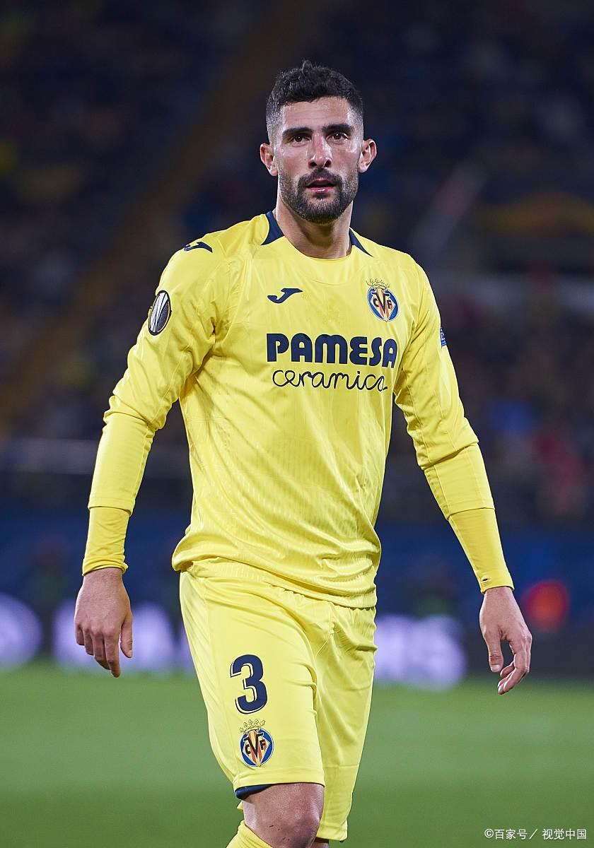 包含比利亚雷亚尔击败弱旅，取得连胜的词条