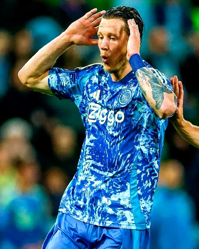 包含阿贾克斯实力碾压,赢得宝贵胜利的词条 包含阿贾克斯实力碾压,赢得宝贵胜利的词条