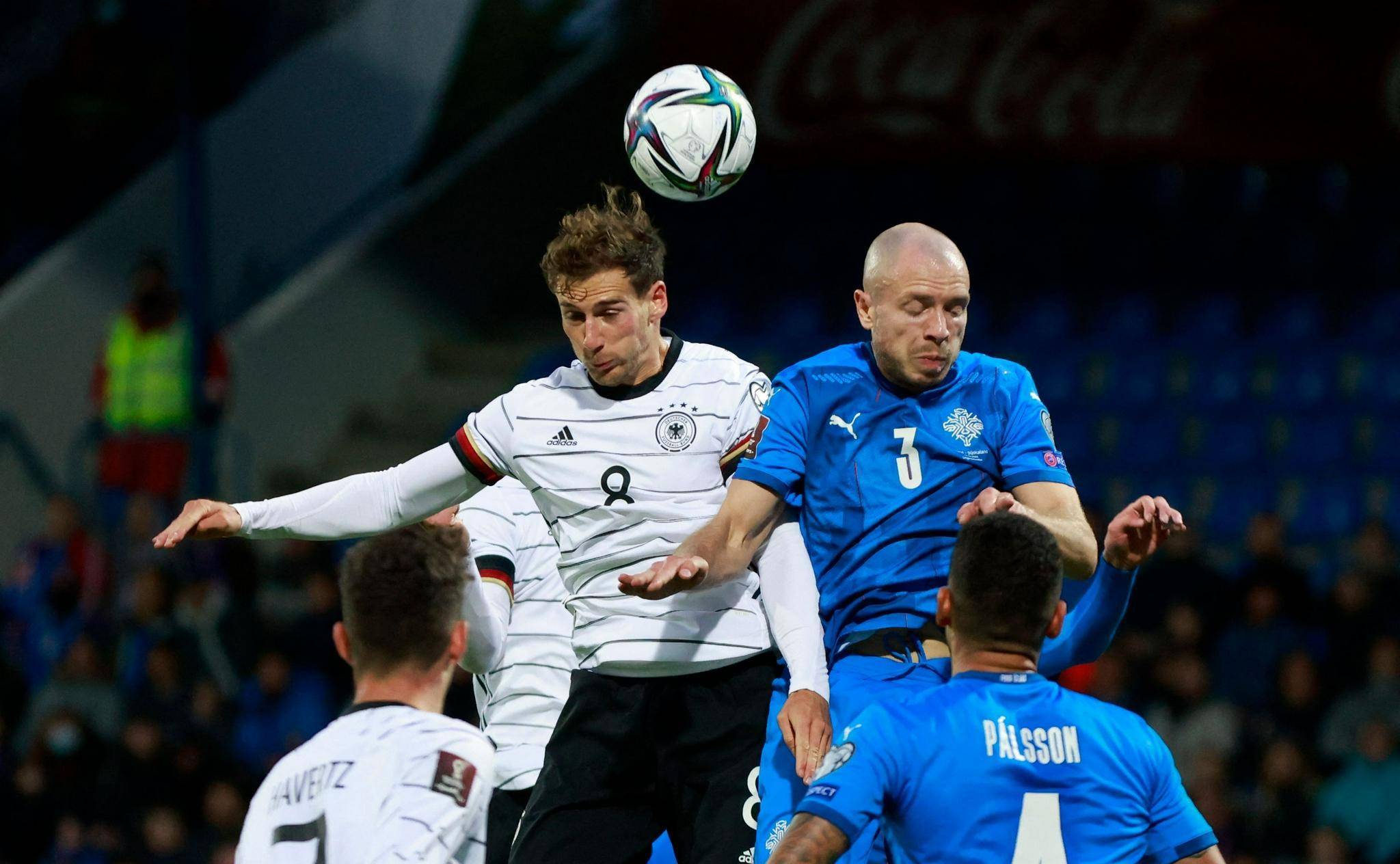 欧预赛强队轰炸终结,黑马崭露头角的简单介绍 欧预赛强队轰炸终结,黑马崭露头角的简单介绍