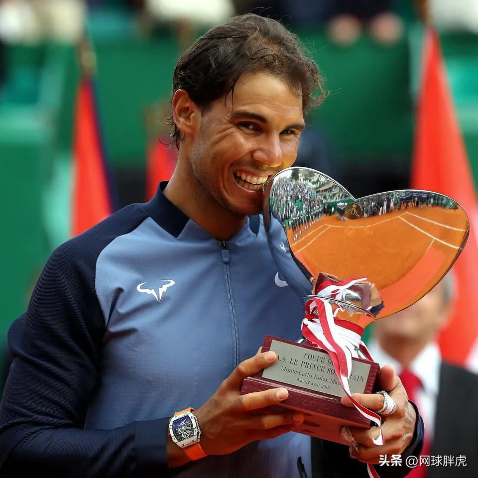 格拉纳达年轻球员崭露头角,惊艳全场观众的简单介绍 格拉纳达年轻球员崭露头角,惊艳全场观众的简单介绍