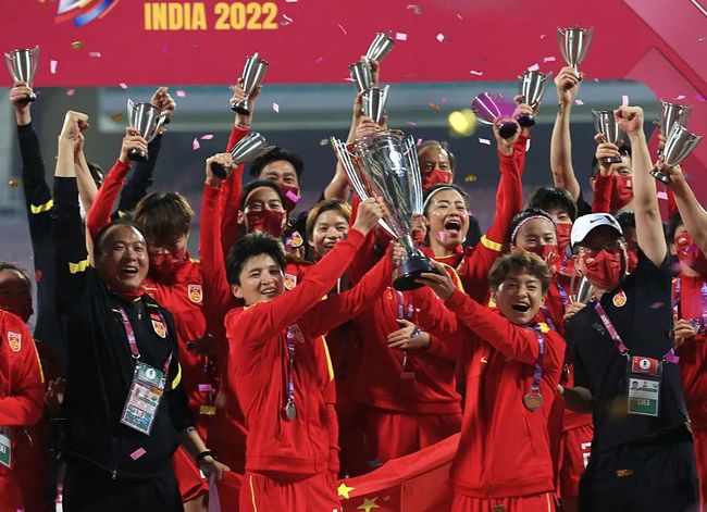 中国队在国际女足大赛中再创佳绩 中国队在国际女足大赛中再创佳绩