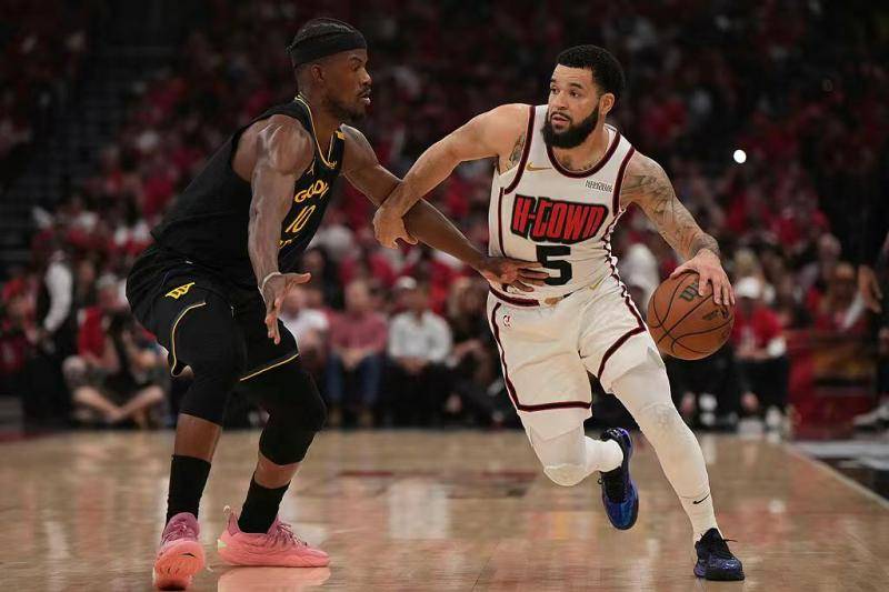 猛龙战胜老鹰，范弗利特发挥稳定的简单介绍