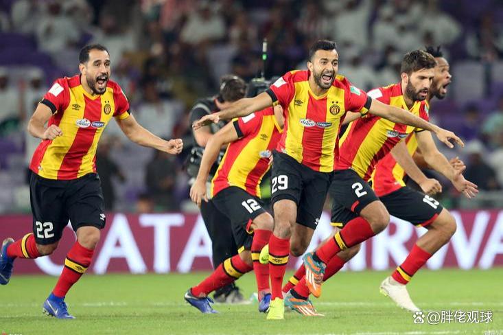 非洲球员在国际赛场上展现实力，引发热议的简单介绍