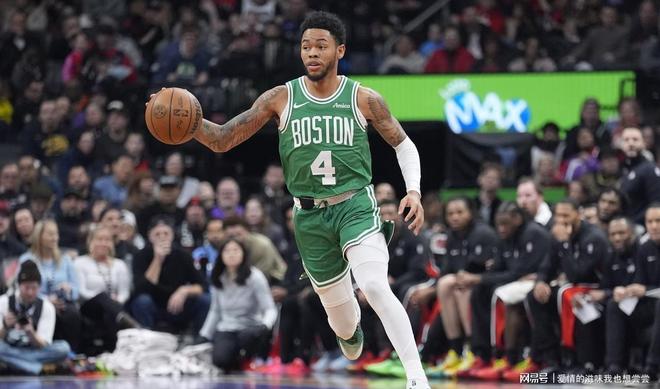 绿军客场逆转奇才,实力再次显露 绿军客场逆转奇才,实力再次显露